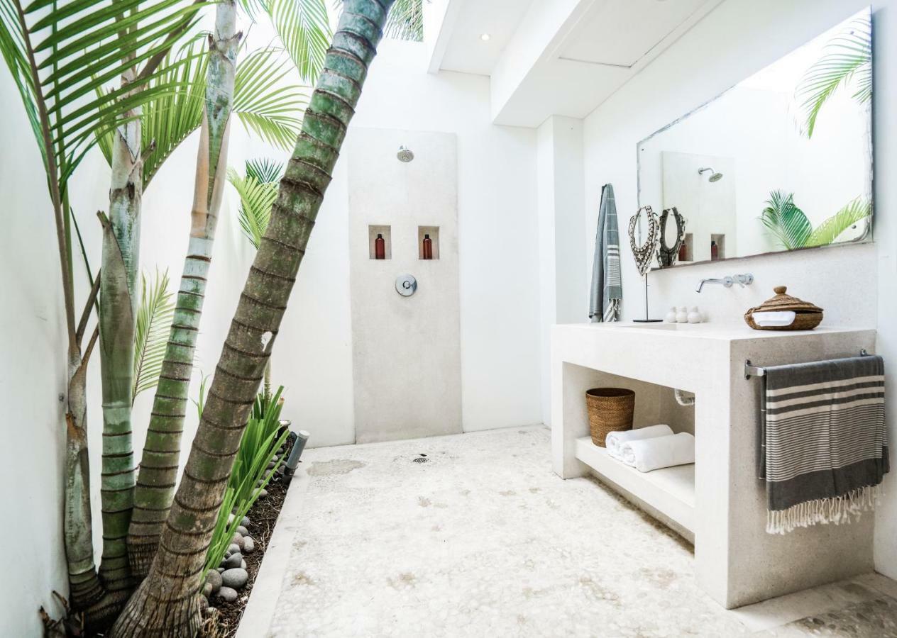 Pantai Hitam Villa Selemadeg Exterior foto
